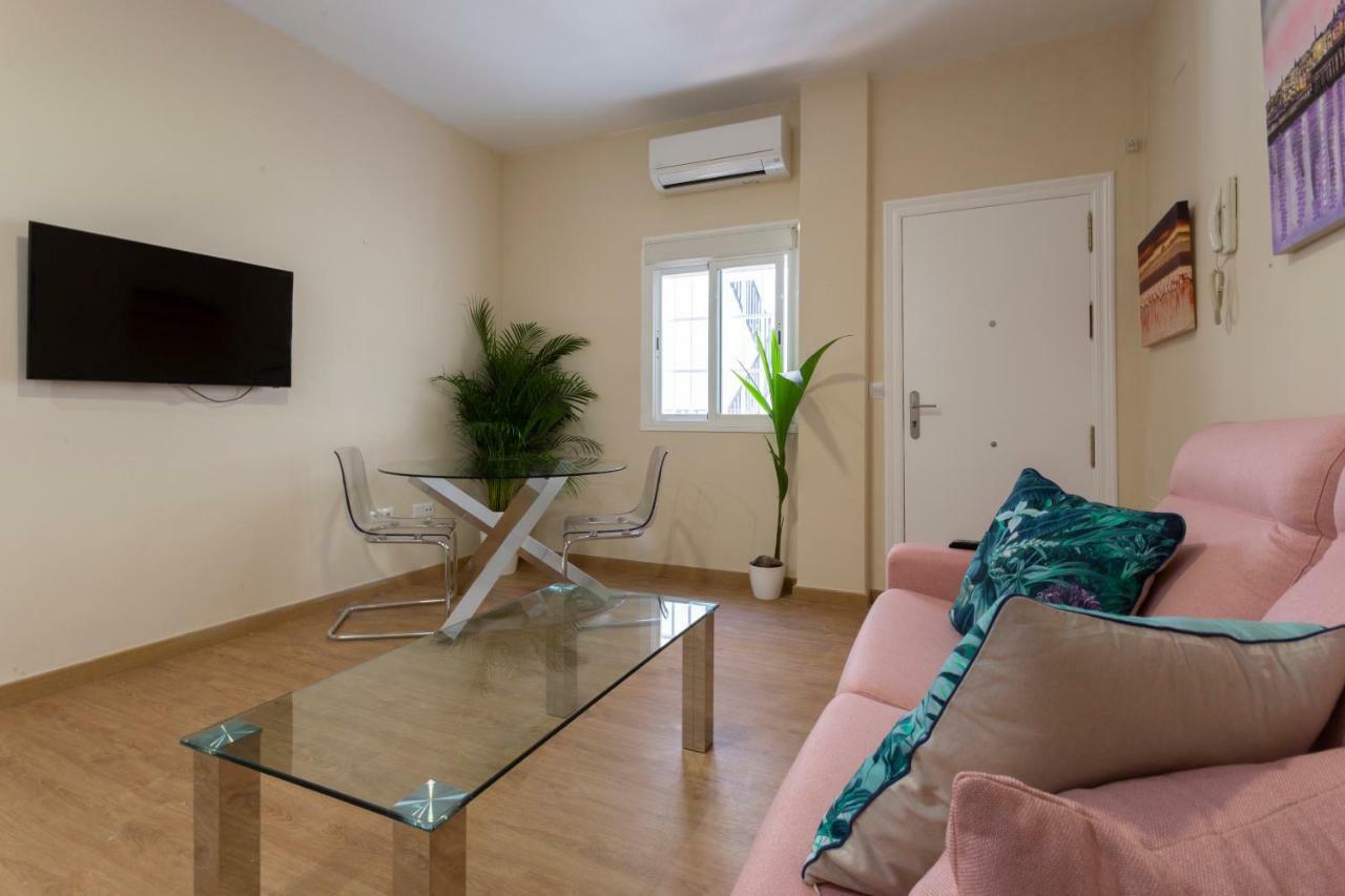 Flamingo Apartment Malaga Bagian luar foto
