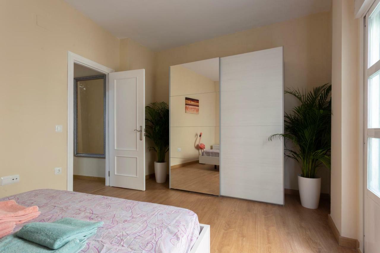 Flamingo Apartment Malaga Bagian luar foto