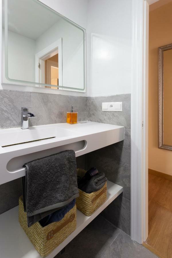 Flamingo Apartment Malaga Bagian luar foto